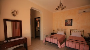 Villa, 4 Bedrooms, Private Pool