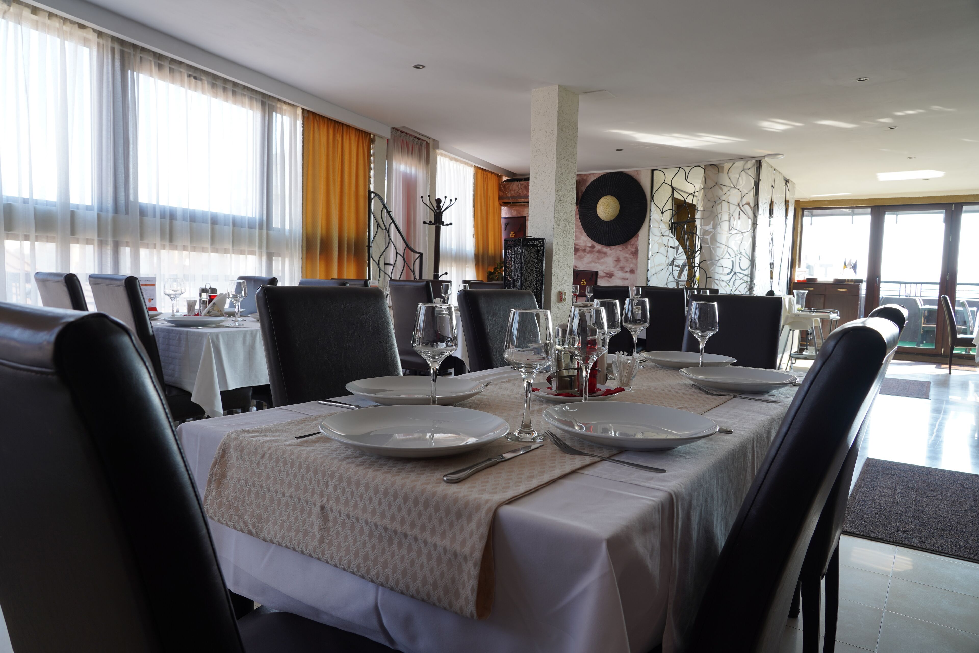 Photo - Hotel Razvan