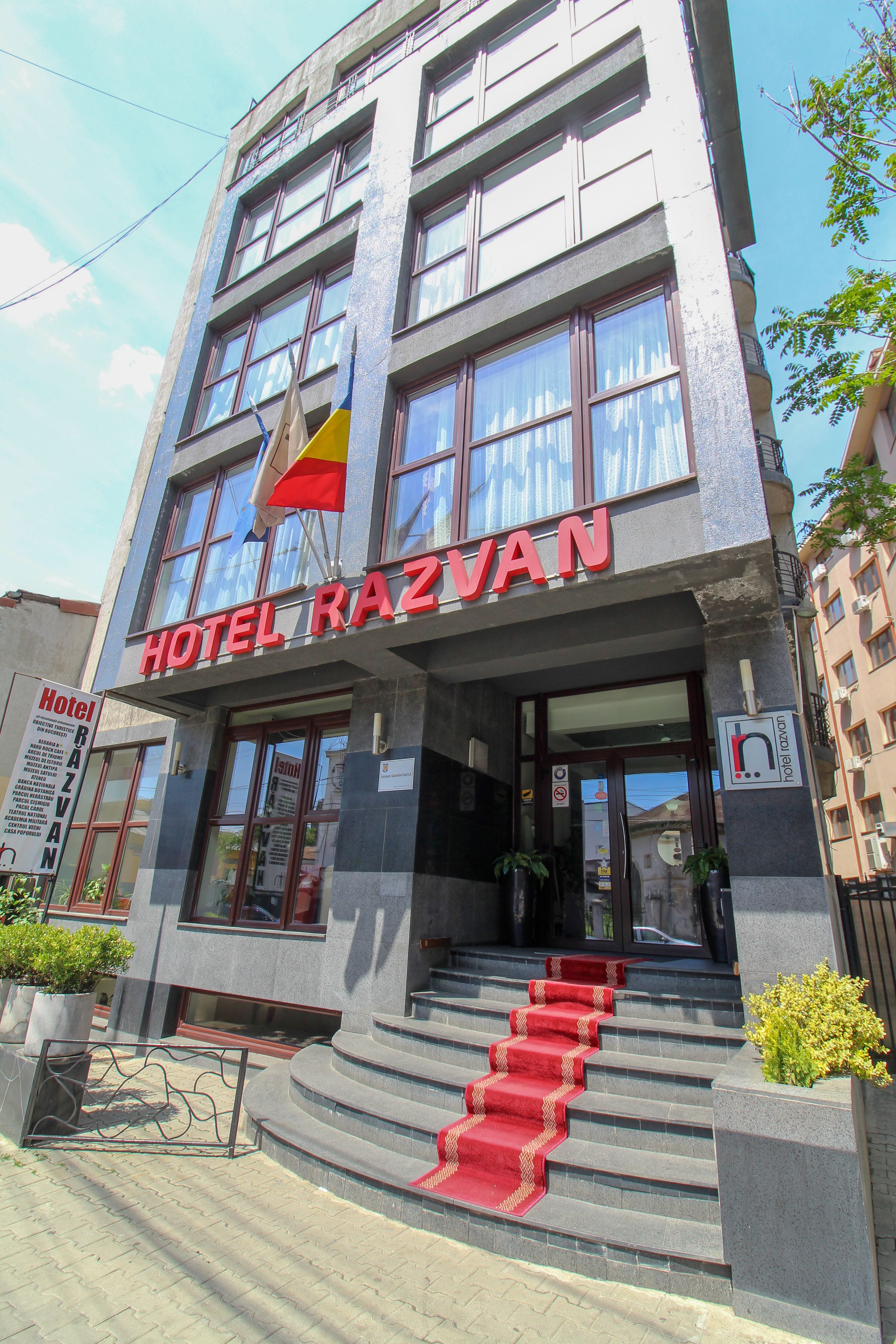 Photo - Hotel Razvan