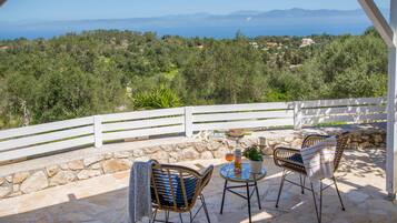 Apartment, 1 Queen Bed with Sofa bed, Terrace, Sea View | Beach/ocean view