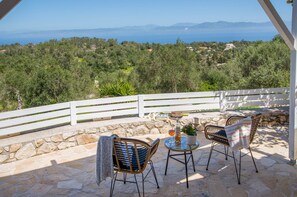 Apartment, 1 Queen Bed with Sofa bed, Terrace, Sea View | Beach/ocean view