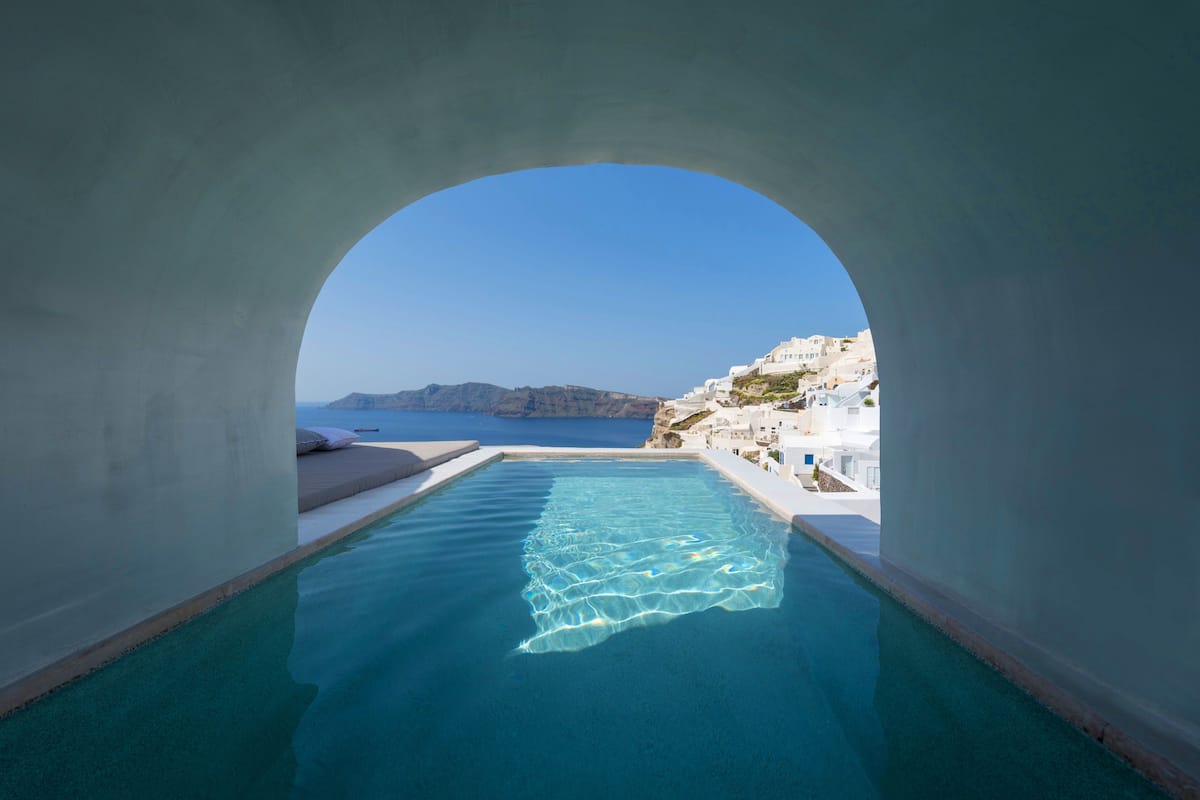 Majestic Suite with private outdoor heated plunge pool and Caldera view | Terraza o patio