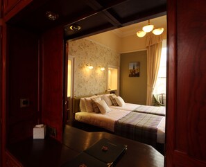 Twin Room, Ensuite - Dunedin Guest House (Edinburgh)