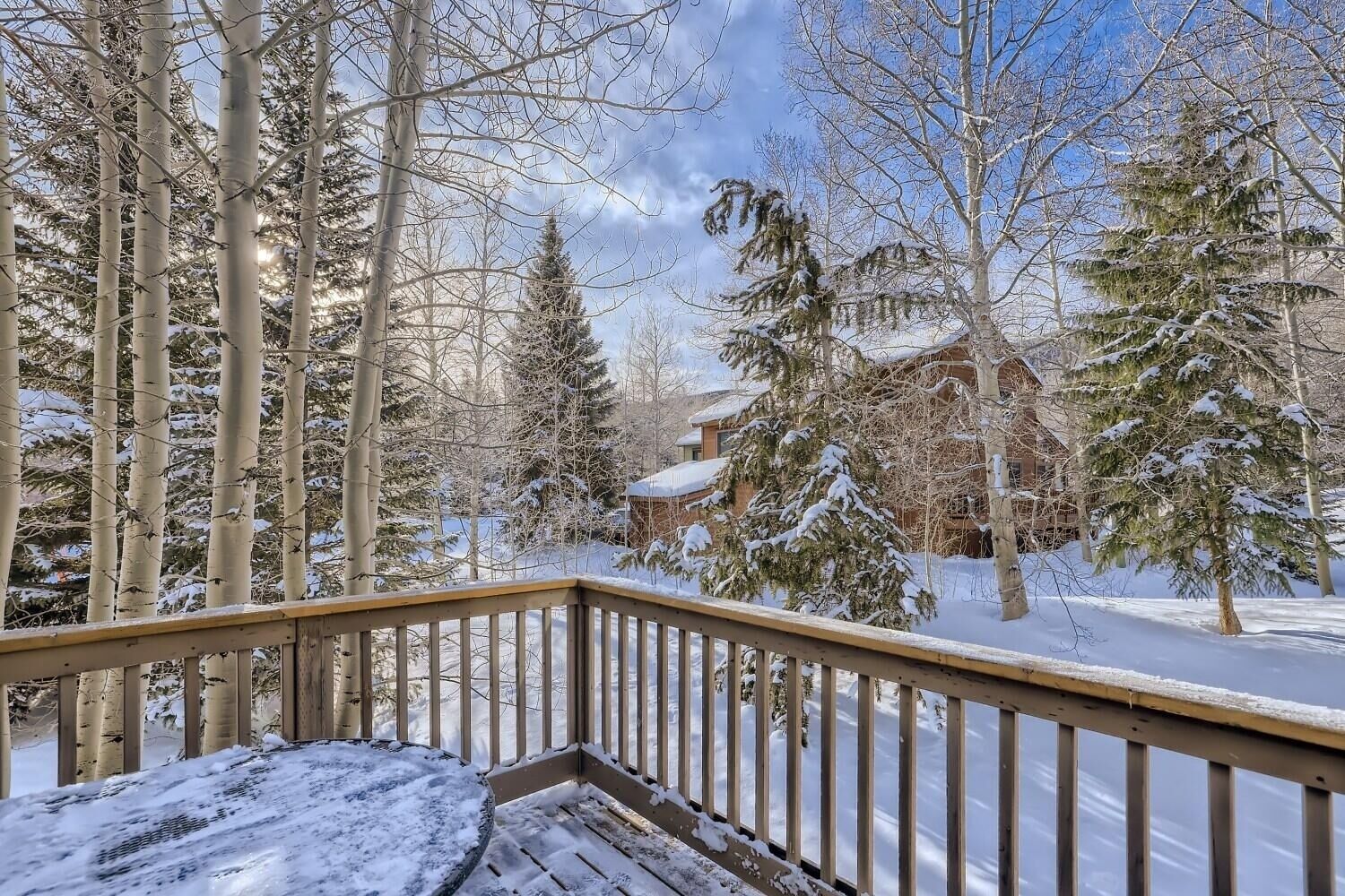 House, 3 Bedrooms | Balcony