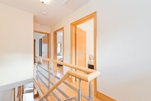 Apartment, 3 Bedrooms - your place - Lansdowne Park (Dublin)