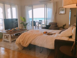 3 habitaciones, escritorio y sistema de insonorización 
