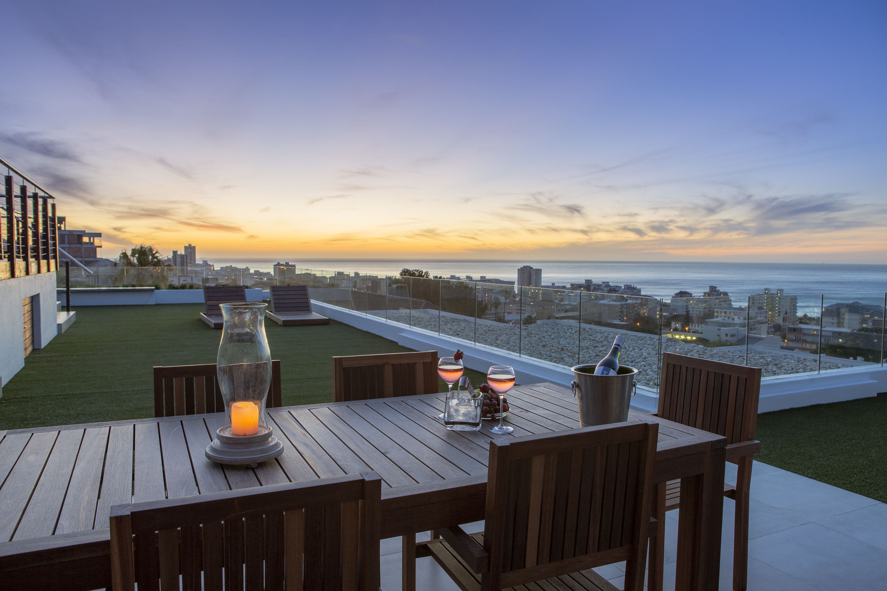 Photo - Elements Luxury Suites by Totalstay