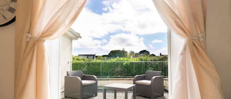 Apartment, Accessible, Garden View