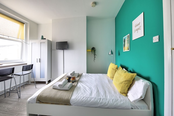 1 bedroom