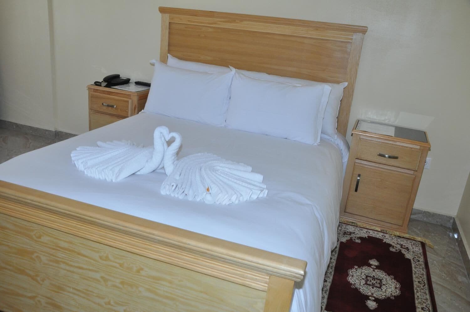 desk, blackout curtains, soundproofing, free wifi