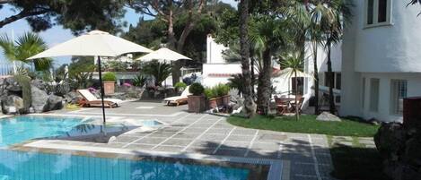 Economy Double Room, Pool View | Premium bedding, individually decorated, individually furnished