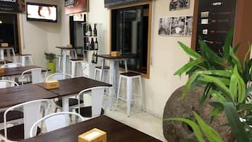 Daily continental breakfast (EUR 10 per person)