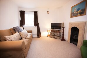 Apartment, 2 Bedrooms, Non Smoking | Free WiFi