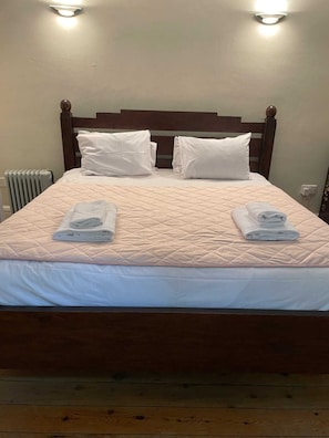 Rumah (4 Bedrooms) | 4 kamar tidur, seprai premium, dan ruang kerja ramah laptop