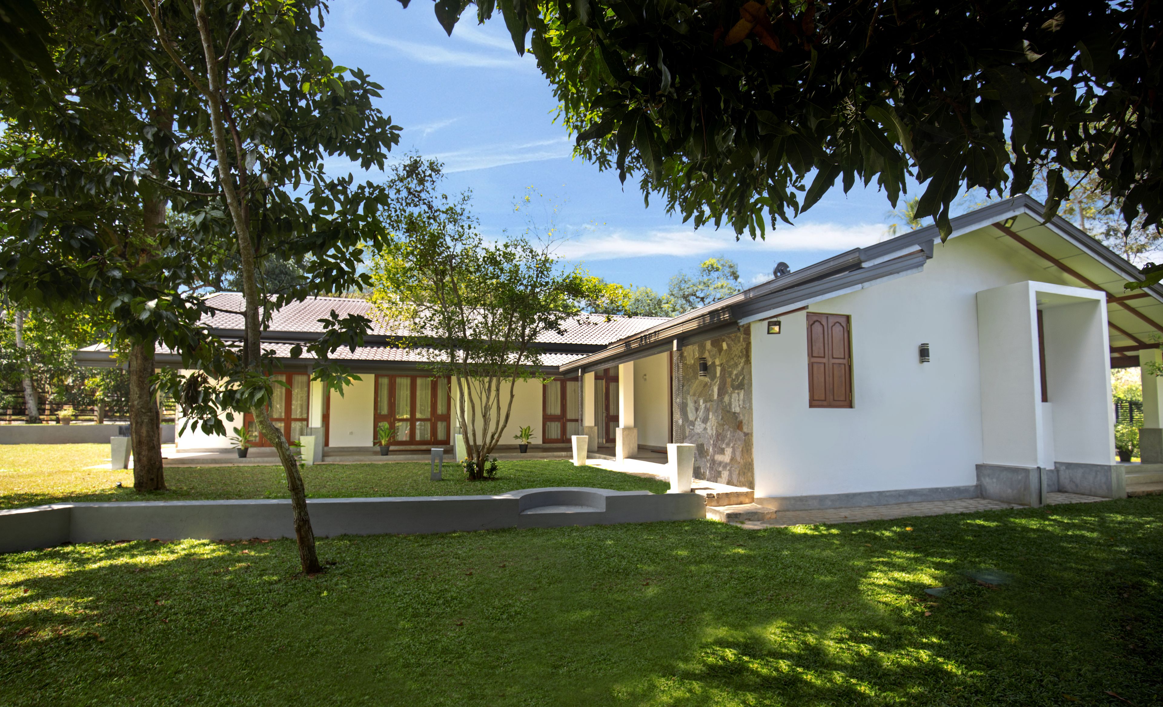 Royal Suite, 1 King Bed, Patio, Garden Area | Garden view