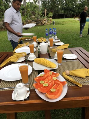 Free daily full breakfast  - Anodawa Boutique Villa (Weerakatiya)