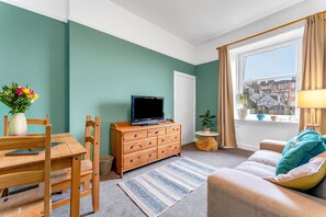 公寓 (1 Bedroom) | 客廳 | 電視