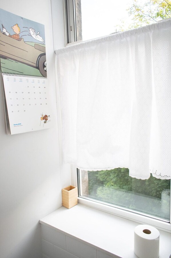 Apartment (2 Bedrooms) | Bathroom