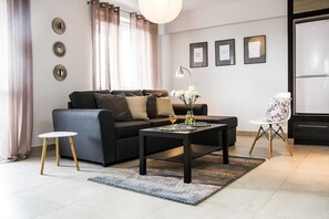 Căn hộ, nhiều giường (Kreta 2/28) | Phòng khách | TV