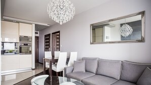 Apartment, 1 Double Bed with Sofa bed, Non Smoking (Kreta 2/107) | Living room - VISENTO Apartments Kreta 2 (Bialystok)