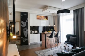 Superior Apartment (Montreal) | Private kitchenette | Fridge, microwave, stovetop, dishwasher - AGA Tenis Apartments by Radwanska (Kraków)