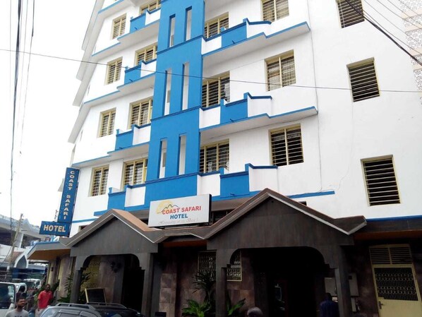 Facciata della struttura