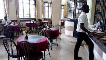 Breakfast, lunch, dinner served; local cuisine