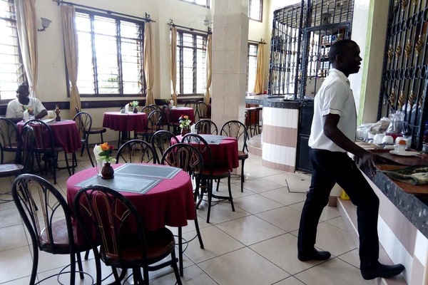 Breakfast, lunch, dinner served; local cuisine