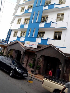 Front of property - Coast Safari Hotel (Mombasa)