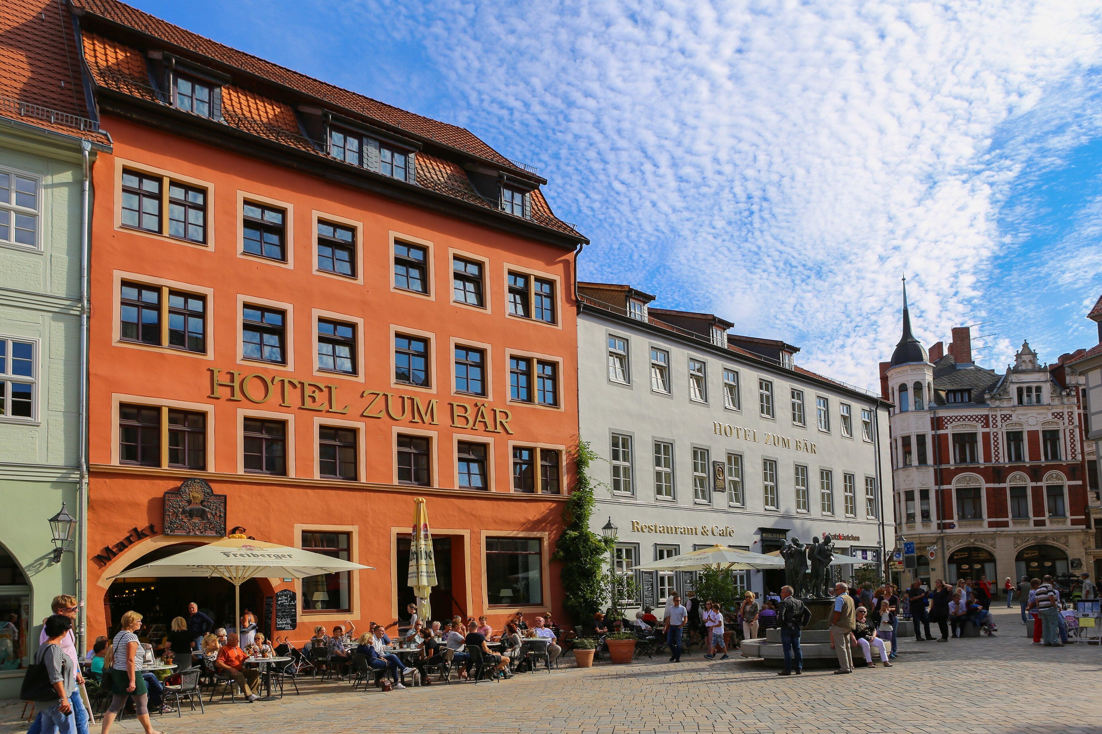 مكان جذب سياحي