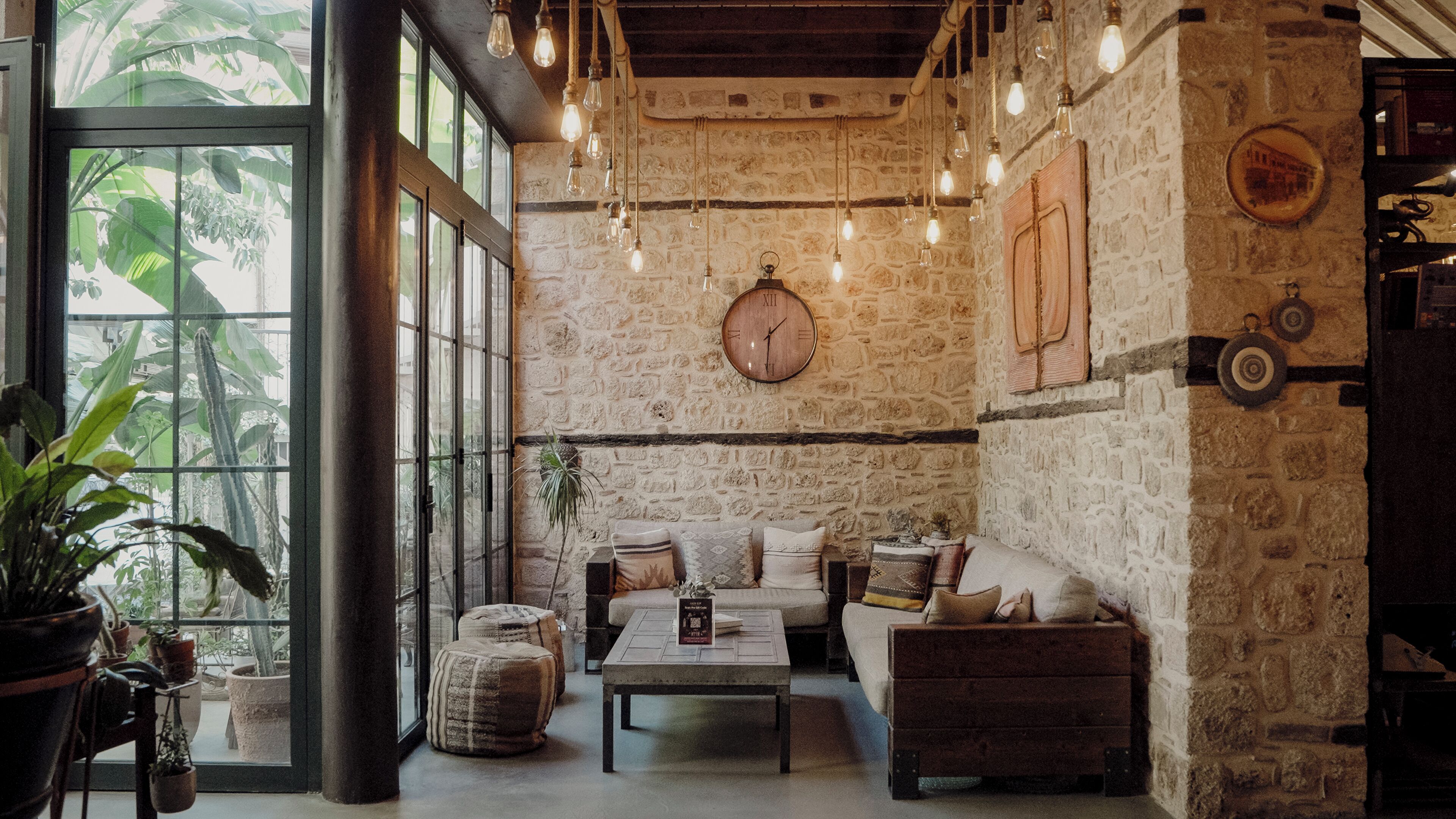 Área de estar no saguão