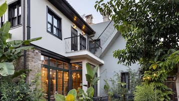 Design Villa | Fassade der Unterkunft