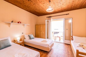 House | 1 bedroom, free WiFi, bed sheets - Private House in the Heart of Kavos By Konnect (Corfu)