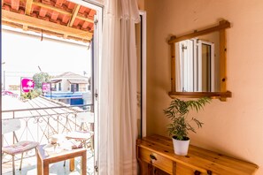 Interior detail - Private House in the Heart of Kavos By Konnect (Corfu)