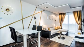 Apartament, 1 llit doble, no fumadors | Planxa i posts de planxar, wifi gratuïta i roba de llit