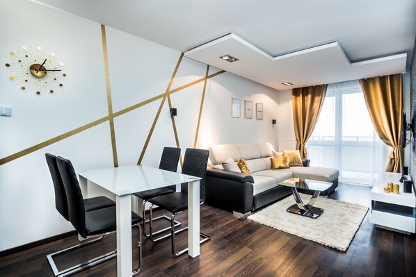 Apartment, 1 Double Bed, Non Smoking | Iron/ironing board, free WiFi, bed sheets - VISENTO Apartments Zachodnia 2G (Bialystok)