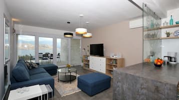 Lejlighed | Stue | Fladskærms-tv