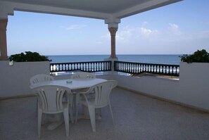 Apartment, 1 Double Bed, Non Smoking | Terrace/patio