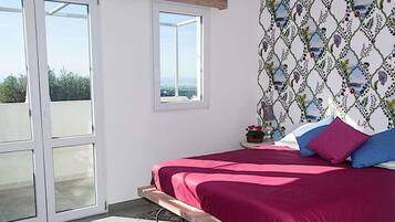 1 chambre, minibar, coffres-forts dans les chambres