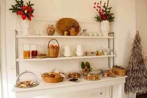 Petit déjeuner continental compris tous les jours