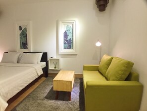 Double Room | Soundproofing, iron/ironing board, free WiFi, bed sheets
