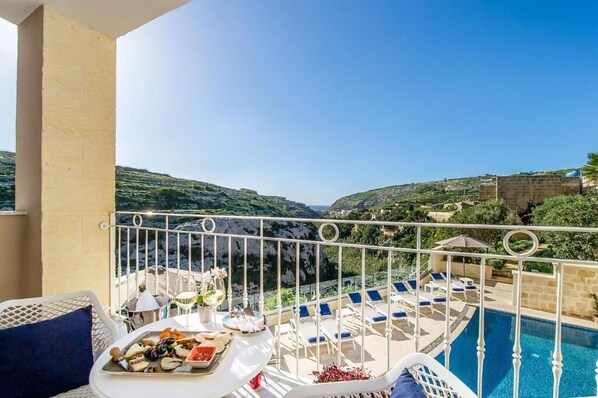 Double Room, Balcony | Balcony - Viewpoint Boutique Living (Munxar)