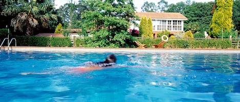 Piscina stagionale all'aperto