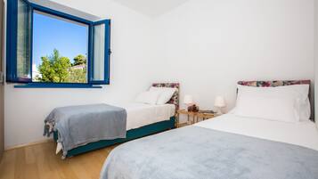 Vila, akses ke kolam renang | Tempat tidur Select Comfort, setrika/meja setrika, dan tempat tidur bayi