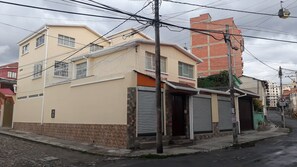 Exterior - Belmont B&B (La Paz)