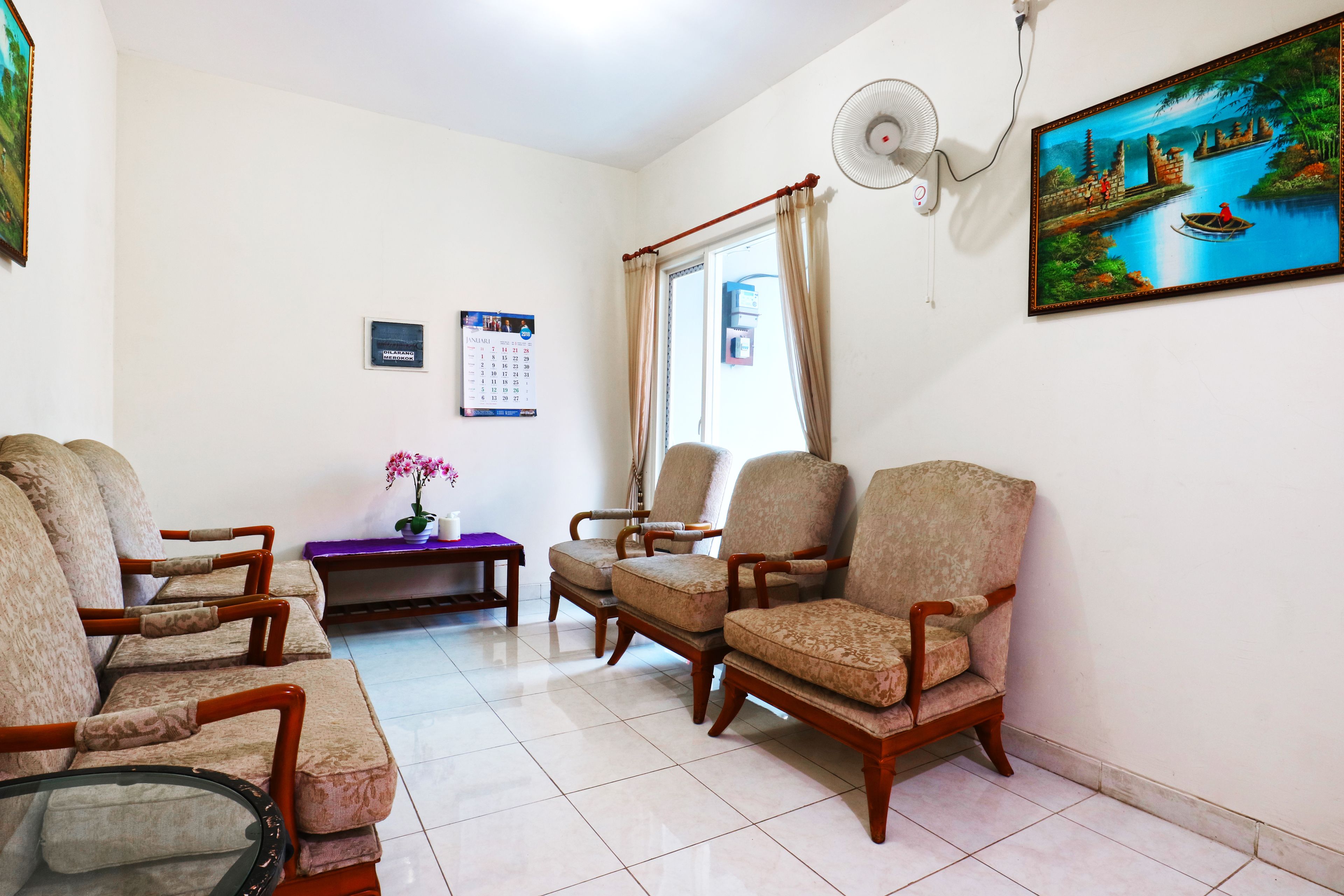 Lobby sitting area