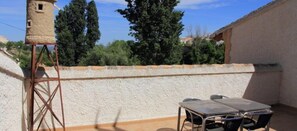 Apartment, 3 Bedrooms, 2 Bathrooms, River View | Terrace/patio