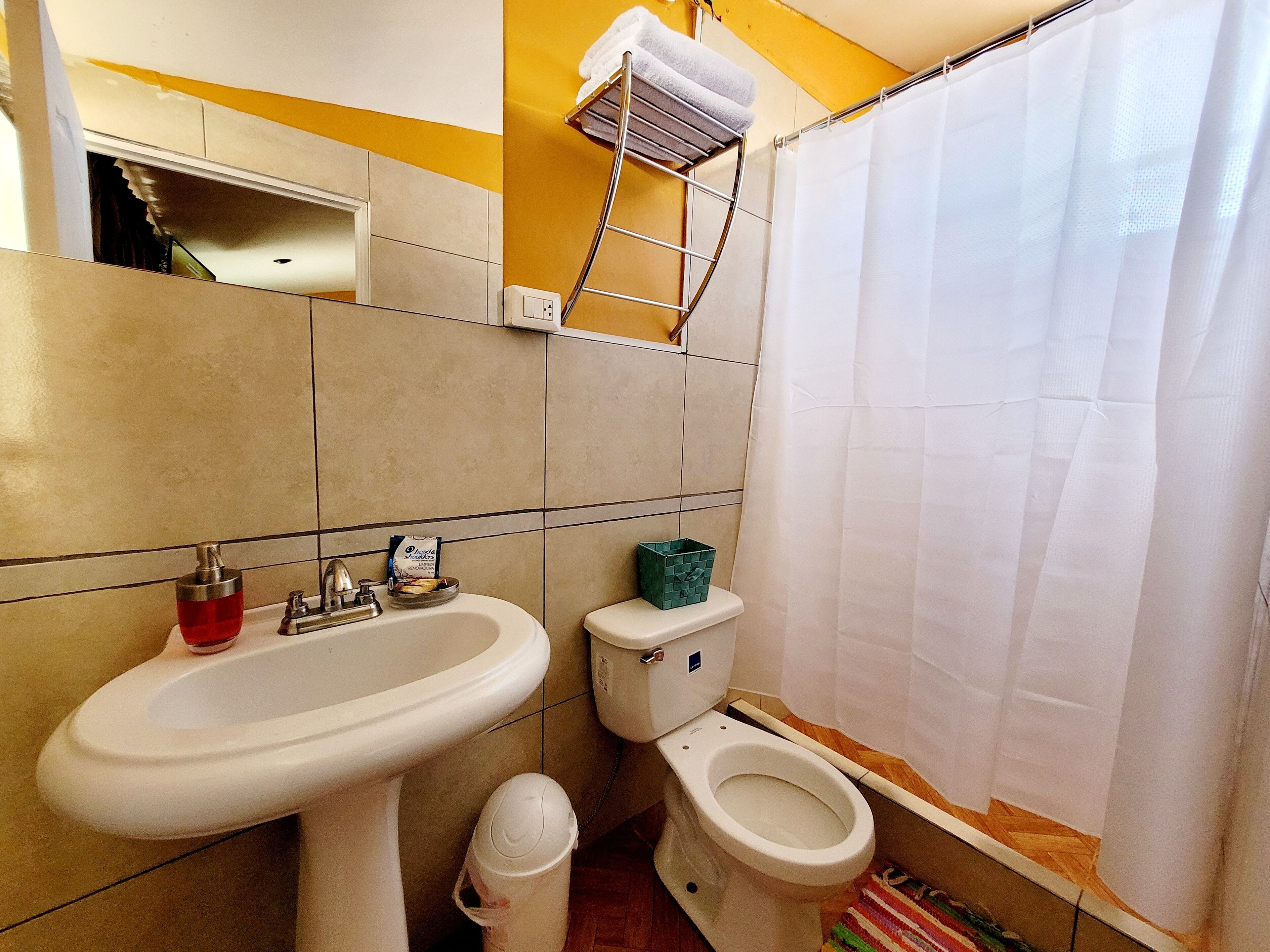 Standard Loft, 1 King Bed | Bathroom