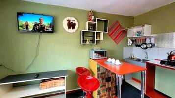 Loftíbúð með útsýni - 1 svefnherbergi - borgarsýn | 1 svefnherbergi, rúmföt af bestu gerð, míníbar