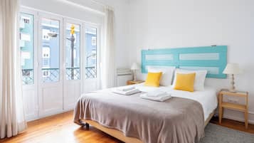 Family Apartment, 4 Bedrooms, Kitchen, City View | 4 bedrooms, premium bedding, individually decorated